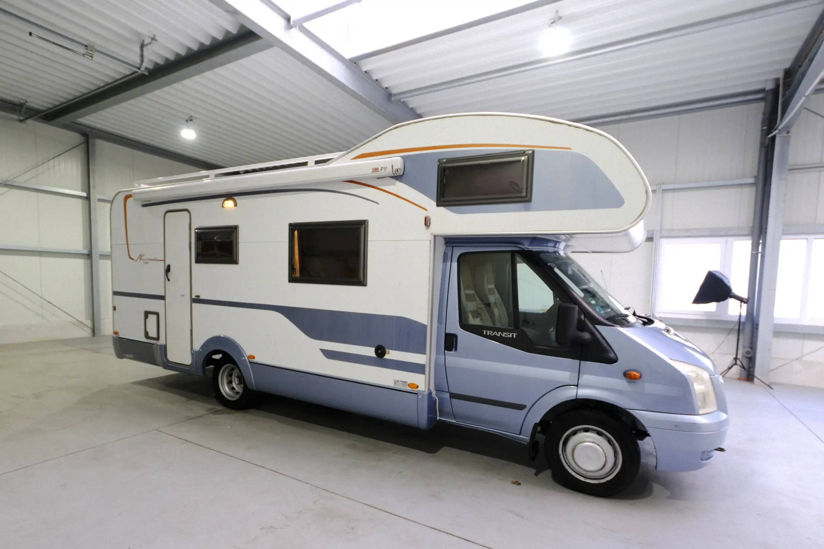 BUERSTNER Nexxo Family A 694/Etagenbetten/Klima/Markise